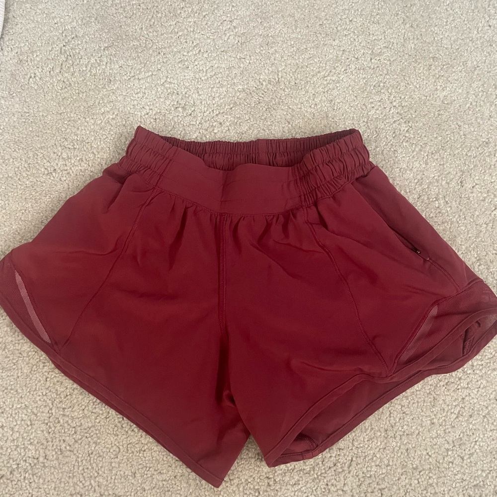 Lululemon shorts 4”